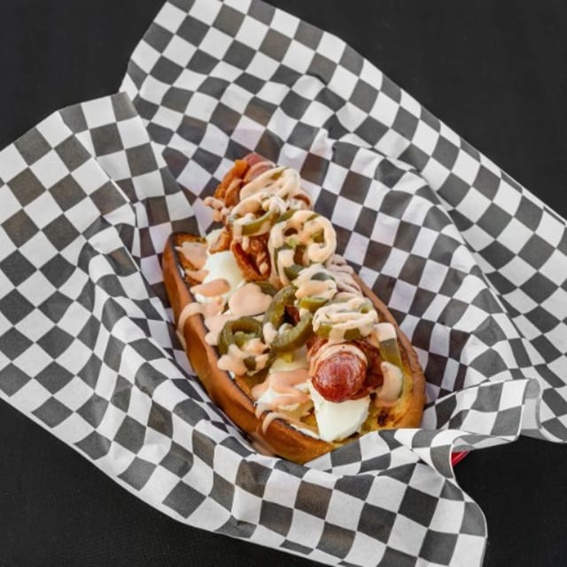 Popper Dawg.